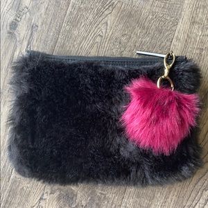 Faux Fir Clutch w/pouf